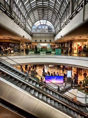 La Défense - Centre commercial les 4 temps